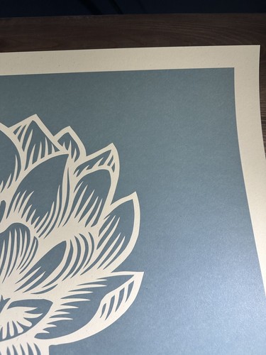 Shepard Fairey Obey Giant "AK-47 Lotus" Kunstdruck Poster signiert Lithographie - Bild 7 von 13