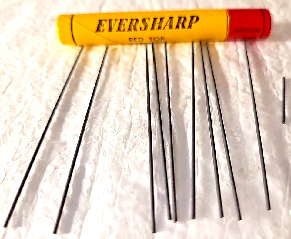 Antigo EVERSHARP Chumbo Superior Vermelho 0,036 Diâmetro Médio Fino #9,25 peças 2,75" de Comprimento Fabricado nos EUA - Imagem 3 de 4