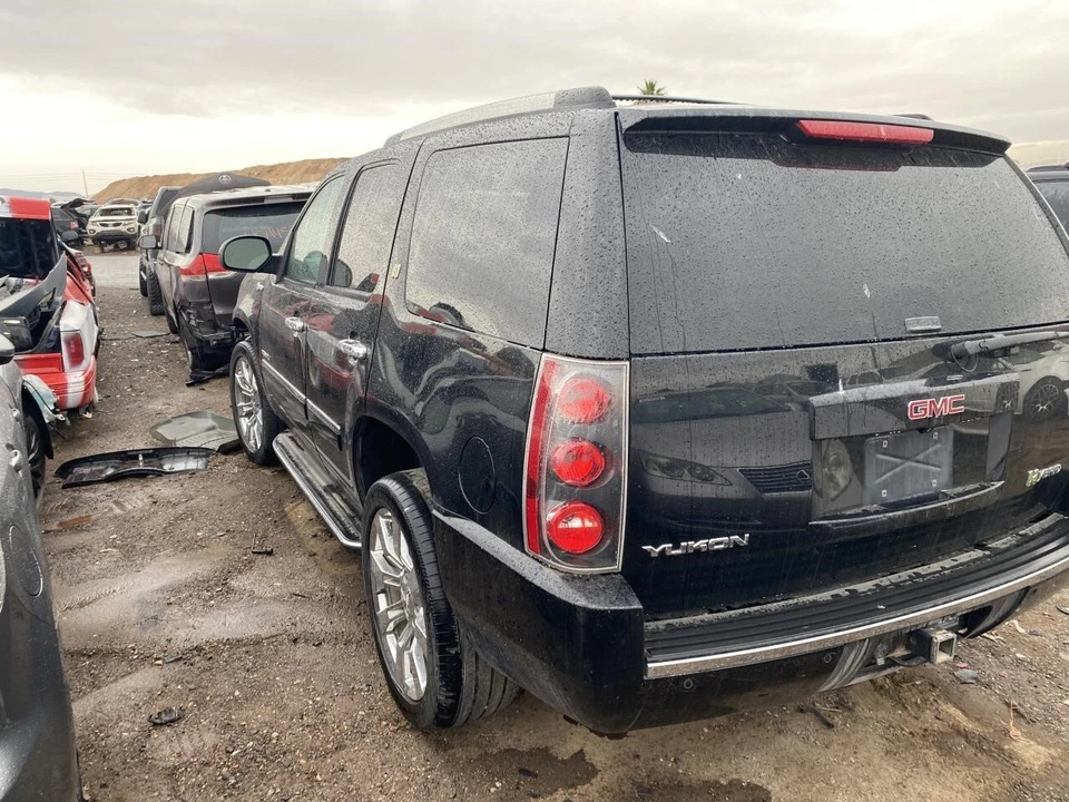 Used Serial Data Gateway Module fits: 2013 Gmc Yukon Network Gateway center fire - Изображение 4 из 4