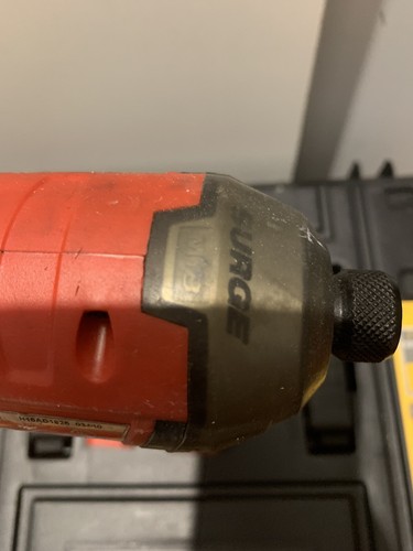 MILWAUKEE 2760-20 M18 FUEL SURGE 1/4" Cordless Hex Impact Driver - Picture 3 of 5