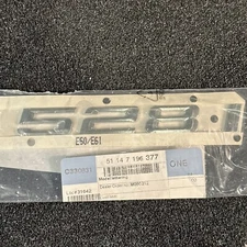 Genuine OE BMW E60 Sedan Trunk Lid 528i Emblem Badge Logo Sign 51147196377
