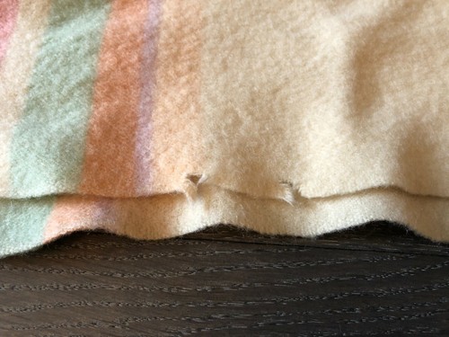 Vintage Cream-Yellow Wool Blanket w Rainbow Stripes 70x52-IN ~3.25-lbs No-Label - Picture 12 of 12