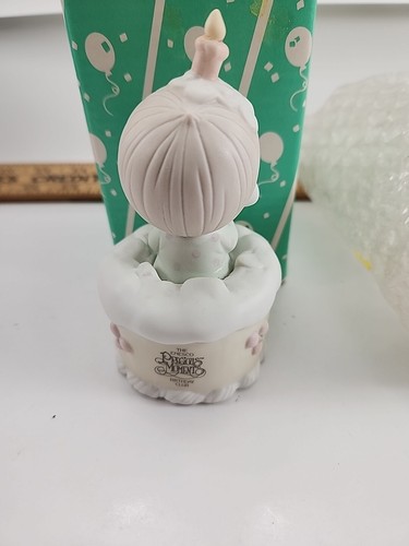 Precious Moments 1988 The Sweetest Club Around B-0103 Porcelain Figurine - Picture 3 of 3