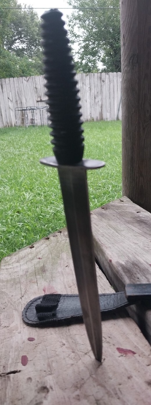 Picture 4 of 6