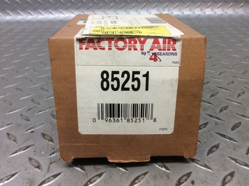 Fit: Saab 900 Cadillac CTS Saturn LS2 LW2 L300 Factory Air Coolant Water Outlet - Picture 2 of 2