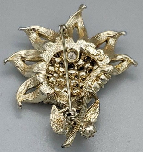 Signed Coro Gold tone Flower brooch with clear AB rhinestones - Picture 7 of 9
