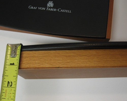 Graf von Faber-Castell 2 Boxen, 2 Tüten, 3 Bleistifte, Prospekt - ehemaliger Geschäftsführer Barclay's - Bild 24 von 24