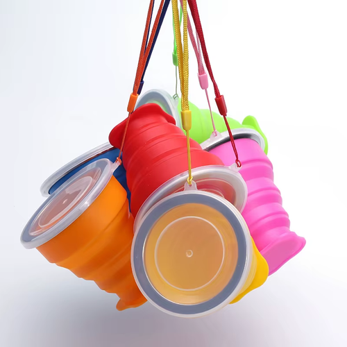 Portable 200ml BPA-Free Silicone Folding Cups for Travel and Outdoor Use - Picture 5 of 12