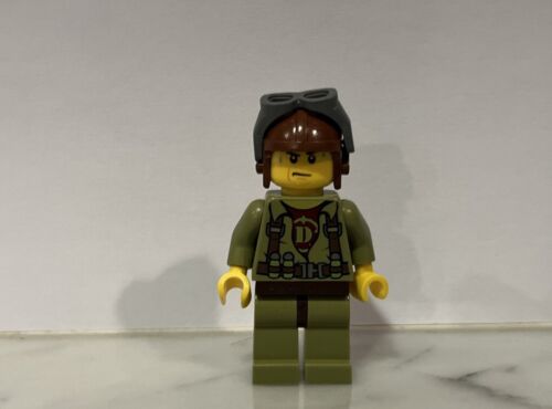 Lego Dino 🦕 Hubschrauberpilot, Pistole, Dino002, 5886 T-REX HUNTER, 2012