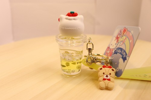 Sanrio Portachiavi sabbie mobili olio liquido-Hello Kitty sulla TAZZA DI BUBBLE - Picture 4 of 4