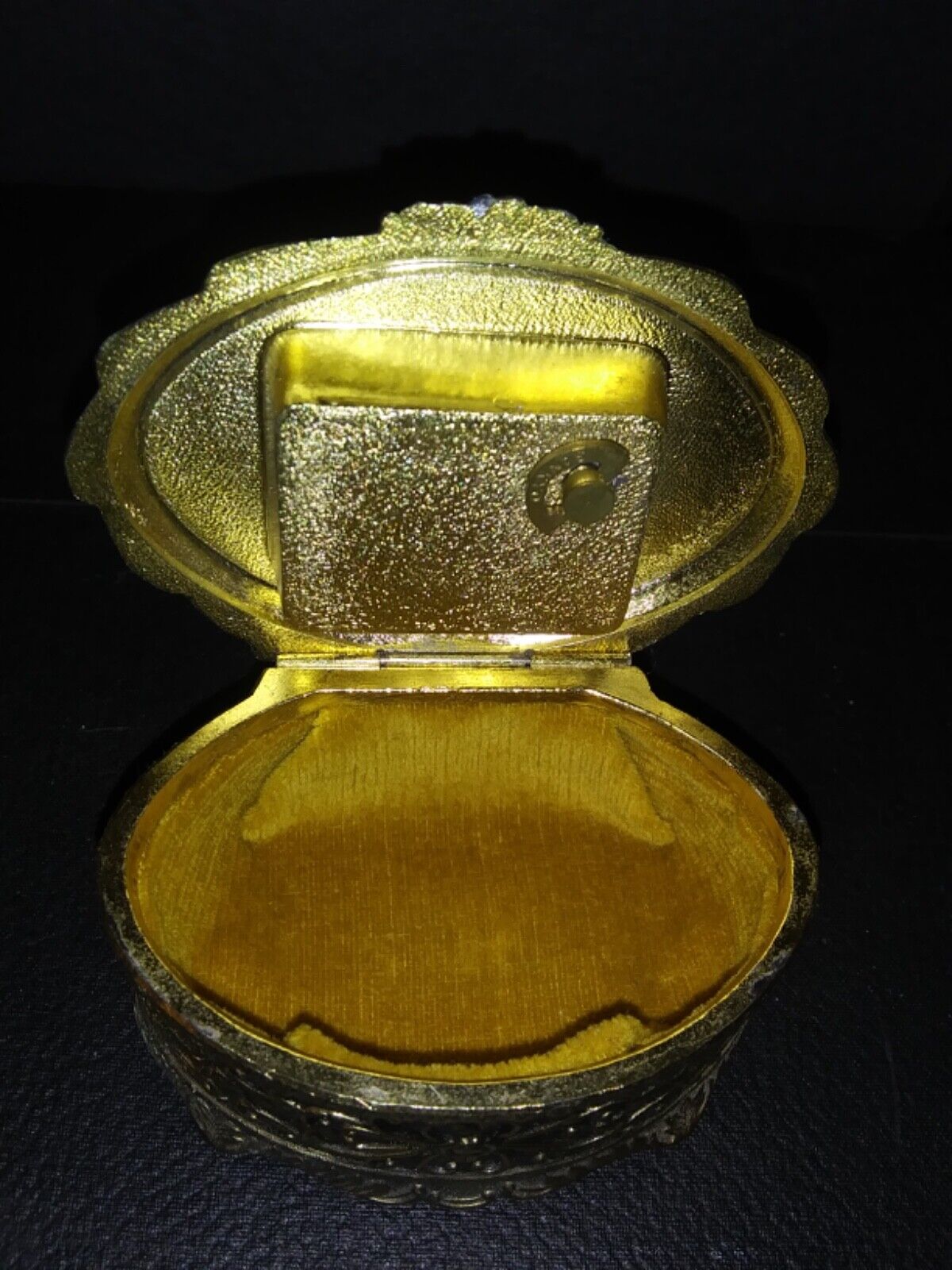Picture 8 of 10