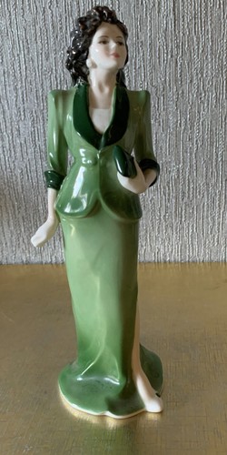 COALPORT CHINA LADY FIGURE DOLL GREEN DRESS  PERFECT CONDITION - Afbeelding 1 van 7