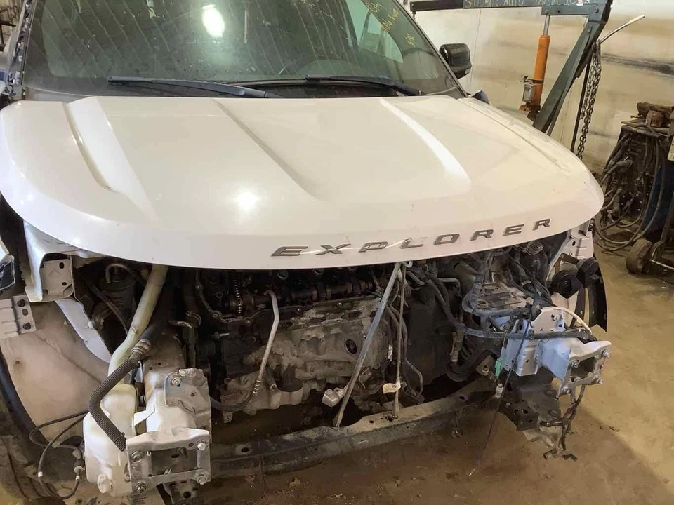 Used Fuel Injection Throttle Body fits: 2014 Ford Explorer Throttle Valve Assemb - Imagem 2 de 4