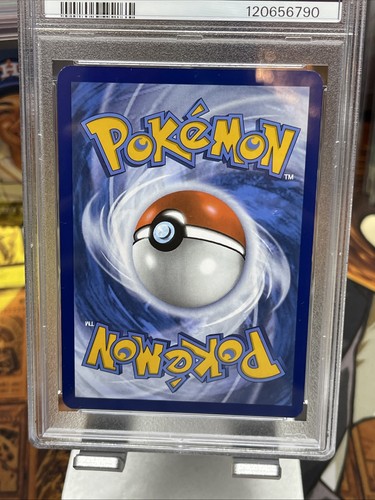 Pokémon Pre En-Prismatic Evolutions #084 Lopunny Master Ball 2025 reverso PSA 9 - Imagen 8 de 9