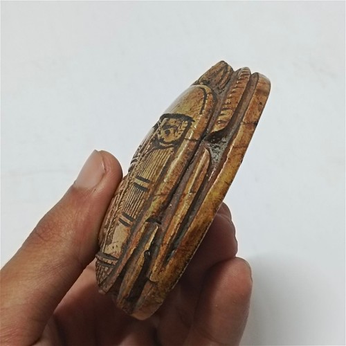 Ancient Egyptian scarab beetle carving, antique-style handmade collectible - Picture 4 of 10