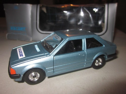 Ford Escort 1.0 Corgi promozionale 1/43 nuova - Foto 5 di 7