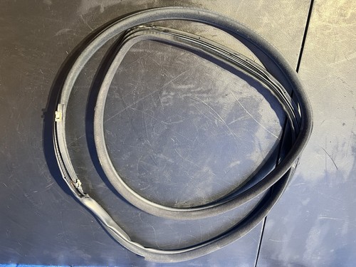 2001-2005 Lexus IS300 OEM Black Complete Full Set Door Jamb Gaskets Seals 107k - Picture 24 of 24