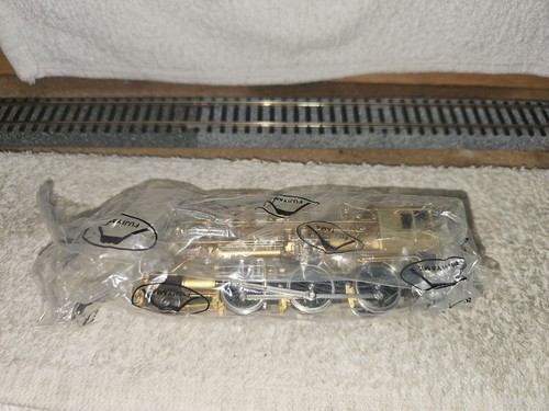 FUJIYAMA KOGYO M4 SP 2-6-0 BRASS SOUTHERN PACIFIC NEW PACIFIC FAST MAIL  - Picture 4 of 17