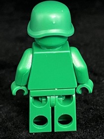 LEGO Toy Story Green Army Man Medic Backpack And Patrol Minifigure Lot