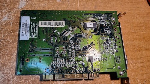 Diamond Viper V330 - Riva 128 - VGA PCI card - Picture 5 of 10