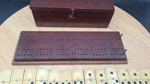 Vintage Dominoes Set - Real Bone & Wood + Cribbage Board - Picture 7 of 15