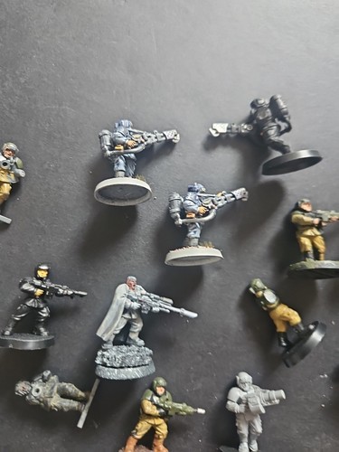 Warhammer 40k Antiguo Estilo Cadian Shock Troops Astra Militarum Repuestos y Reparaciones Lote - Imagen 3 de 18