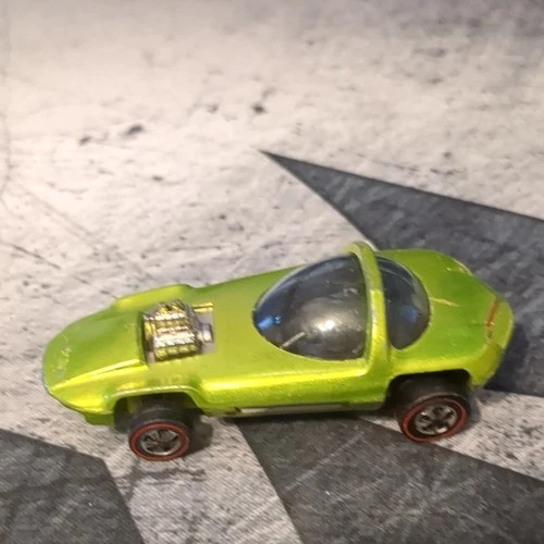 Hot Wheels Redline Astro Dome Redline Wheels 1969 Green Diecast Car