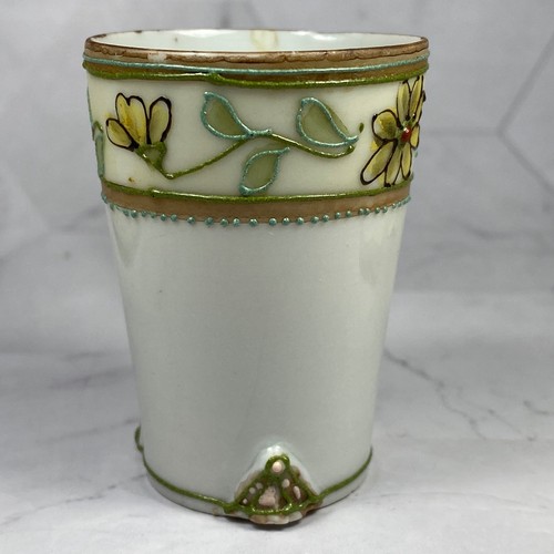 Lovely Antique Nippon Condiment Set: 2 Shakers, Relish Pot, Toothpick Vase, Tray - Picture 15 of 22