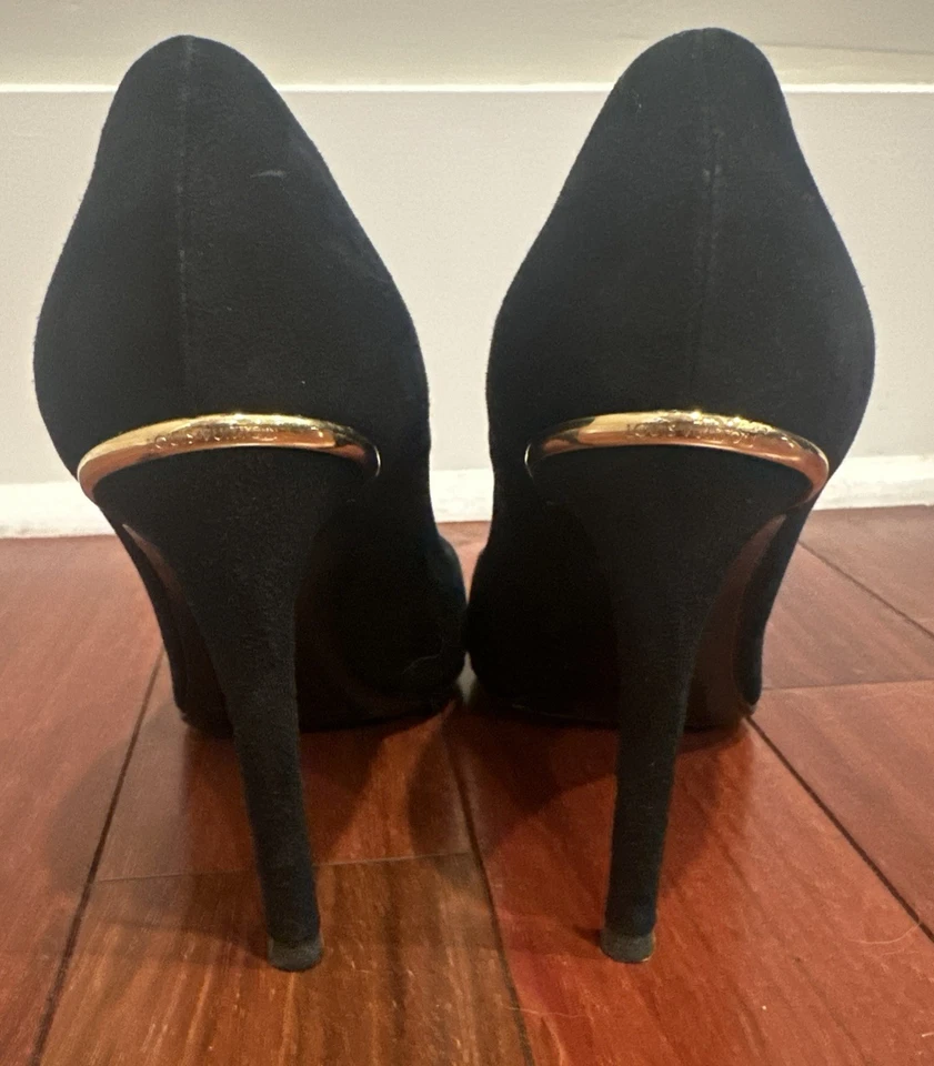 Louis Vuitton Eyeline Pump Tacones Altos Negro Gamuza Dorado Acento Talla 36.5 (US 6.5) Foto 3 de 4