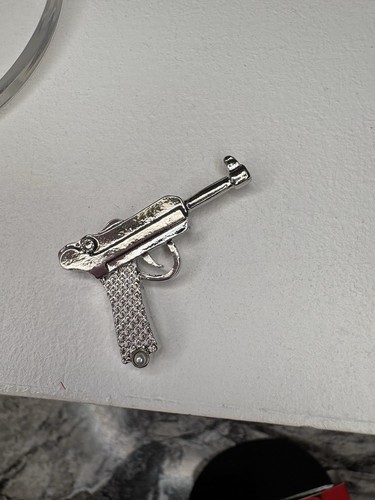 Integrity Toys STILETTOS OUT AGENT SUGAR NORTH Constance Madssen Doll Toy Gun