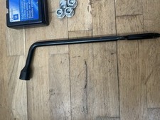 Vauxhall Astra 2011 Wheel Wrench