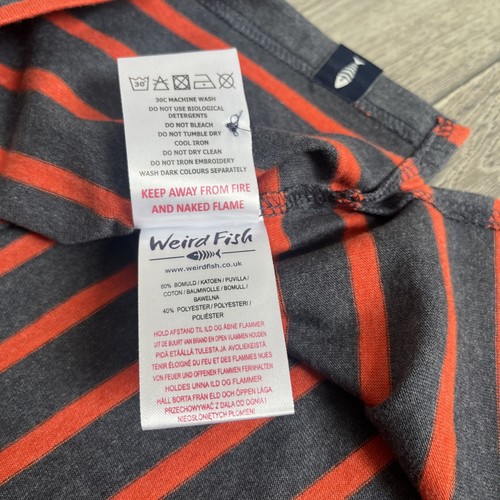 Weird Fish Polo Shirt Men’s Size M New Never Worn - Picture 6 of 11