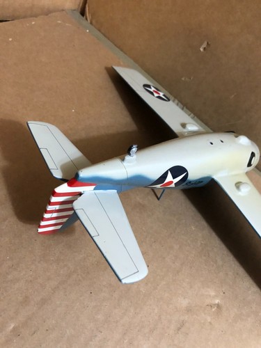 Grumman F4F Wildcat 1/87 Scale Diecast Model Airplane by Daron - Picture 7 of 10
