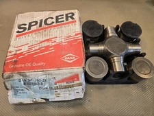 Spicer Dana SPL250-3X - Universal Joint; Greaseable 