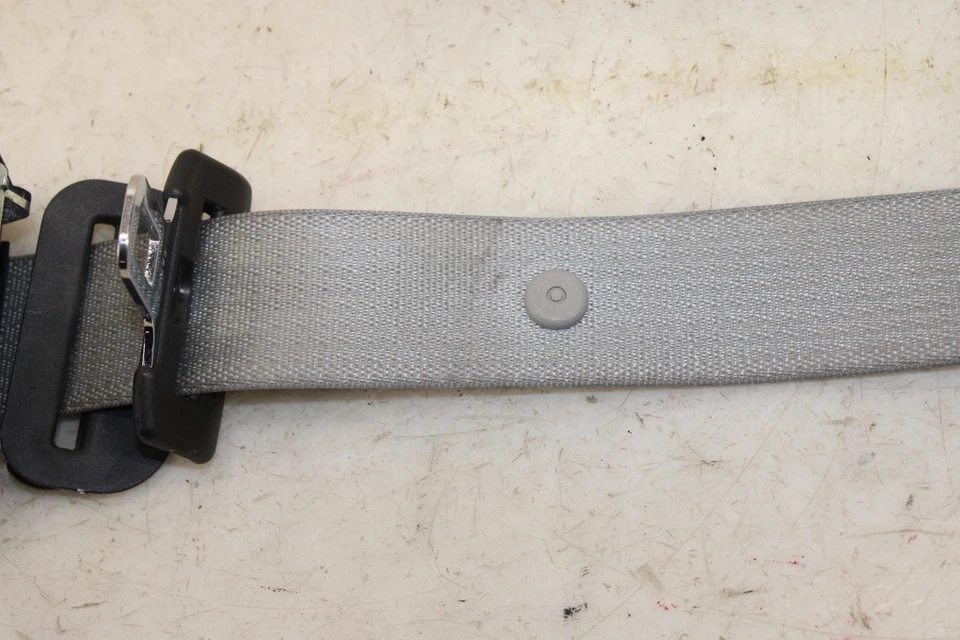 2006-2008 Chevrolet Corvette Front Left Seat Belt OEM MJ84 - Image 4 of 4