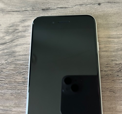 Apple iPhone SE 3rd Gen (2022) Unlocked, 256GB, Silver, Clean, Good Condition - Bild 12 von 17