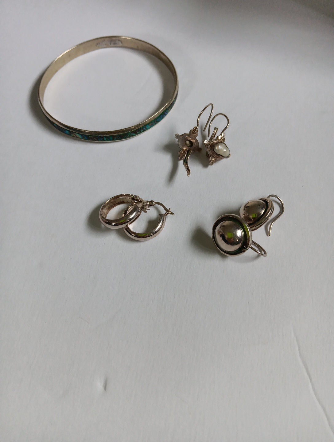 Picture 4 of 24