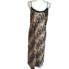 California Dynasty Nightgown Vintage Womens Medium Silky Polyester Tiger Print