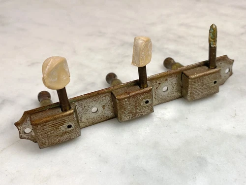 Genuine GIBSON KLUSON Deluxe Single Line Strip Tuners 3 Pegs 1950s