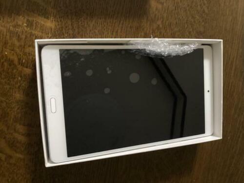 Huawei dtab Compact d-01J Tablet Mobile Android PC Japan 8.4 inch ...