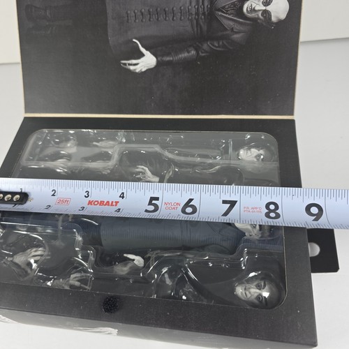 NECA Nosferatu Black & White 7" Action Figure - Picture 9 of 9