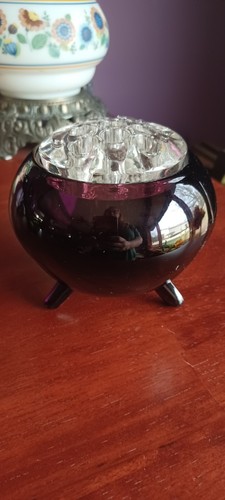 LE Smith's No. 5250 Simplicity Florete Amethyst 3 Footed Flower Frog Bowl Vase - Picture 3 of 12