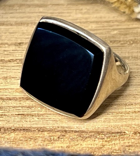 Stainless Steel With Black Enamel Classic Cut Square Ring Simple Layout - Picture 4 of 9