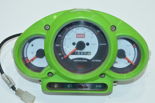 APRILIA SR 50 LC DITECH TACHO TACHOMETER TANKANZEIGE TEMPERATUR COCKPIT 17486 KM - Bild 2 von 17