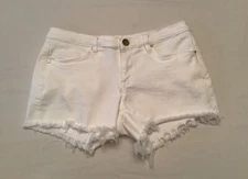 Blank NYC Women's The Astor White Five Pocket Cut-Off Short Size 26