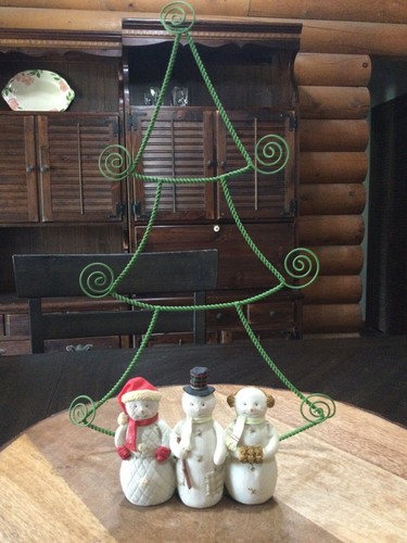 Hallmark Ornament Display Stand Wire Tree with Snowmen VTG - Picture 1 of 3