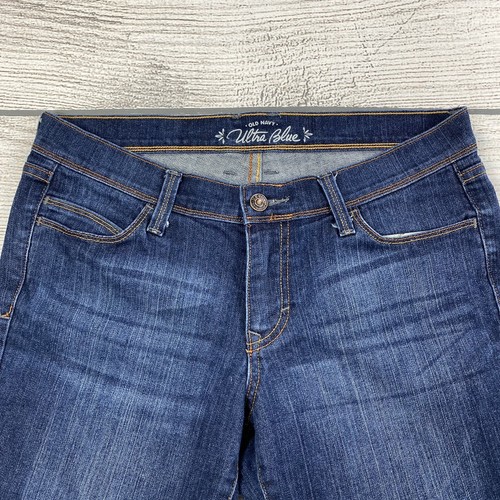 Old Navy Ultra Blue Jeans Capri Women Size 6 R Denim Low Rise Pants - Stretch - Picture 2 of 12