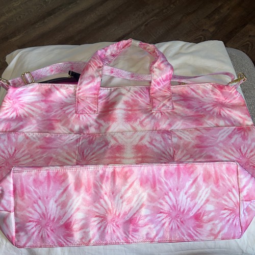 Luv Betsey By Betsey Johnson Large Overnighter Weekender Travel Tote Pink New - Picture 6 of 7