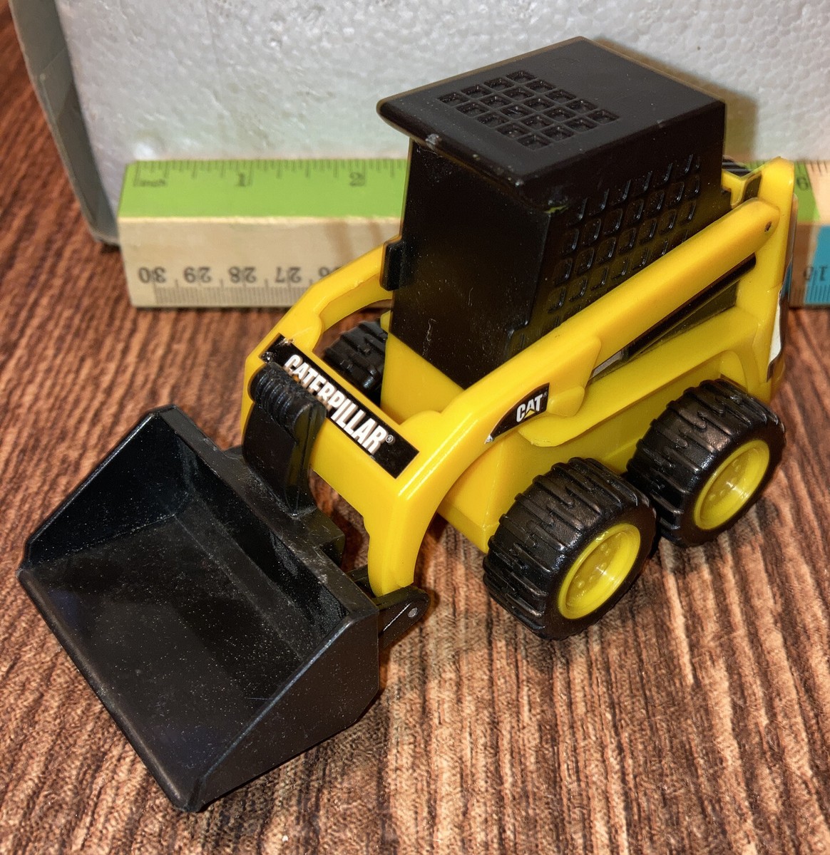 ミニカー CAT 61YGYgxmxPL._UF894,1000_QL80_.jpg