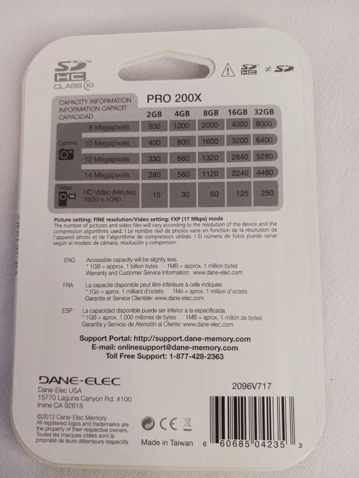 Dane-Elec 8GB SDHC Card - OEM - 2096V717 Digital media memory card - Image 2 of 2